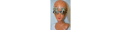 Lunette dollars